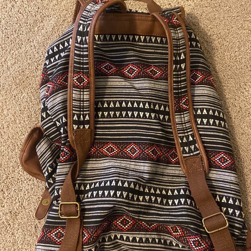Multi print Backpack - Picture 4 of 5
